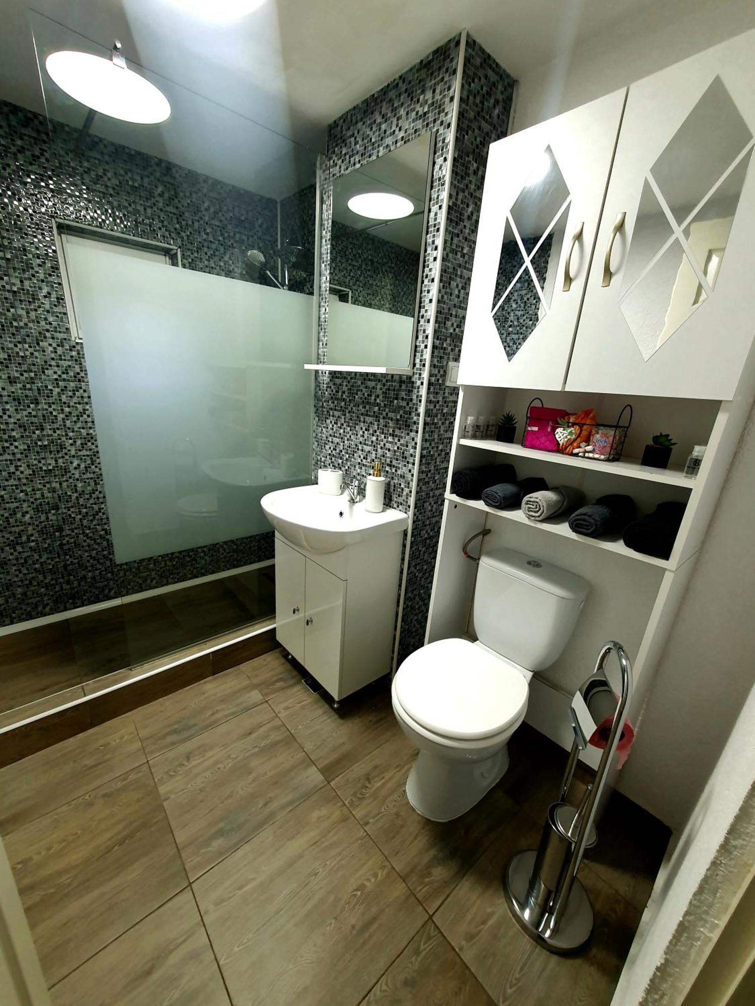 Apartament Lupeni Lupeni  Екстериор снимка