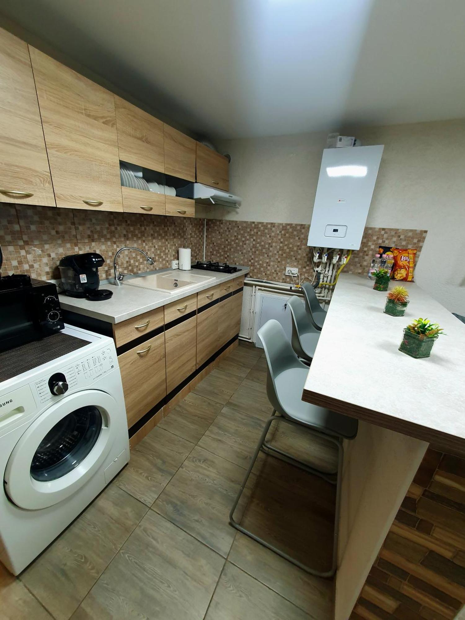 Apartament Lupeni Lupeni  Екстериор снимка